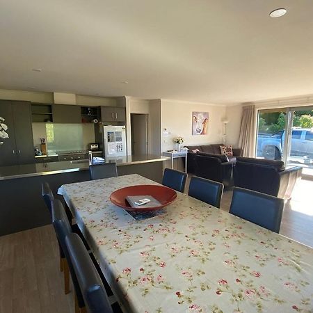 Ribbonwood Cottage Lac Tekapo Extérieur photo