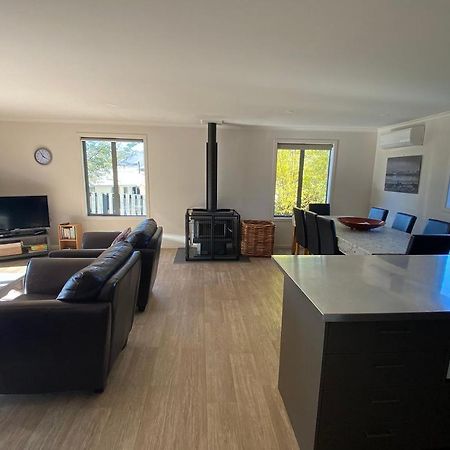 Ribbonwood Cottage Lac Tekapo Extérieur photo